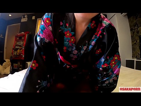 ❤️ Gənc cosplay qız bir atlı qadında fışqırma ilə orgazm olmaq üçün cinsi sevir. Həvəskar videoda ənənəvi yapon geyimində tüklü pişik və gözəl döşləri olan asiyalı qız sikişmə oyuncaqları ilə mastürbasyon nümayiş etdirir. Sakura 3 OSAKAPORN. ❤ Fəsişlər pornoda az.com-porn-mz.ru ❌️